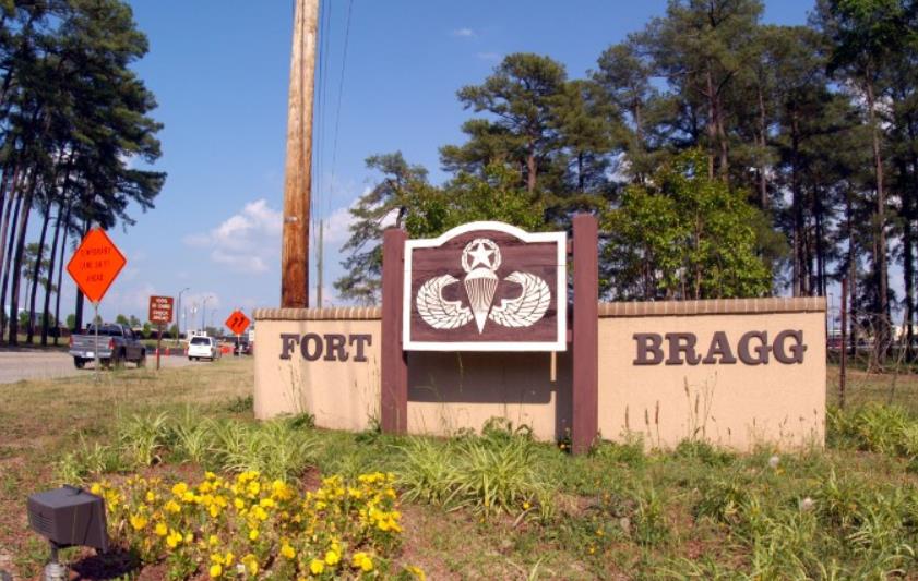 美軍事基地官方帳號(hào)發(fā)布淫穢信息 官員回應(yīng)：「黑客入侵」