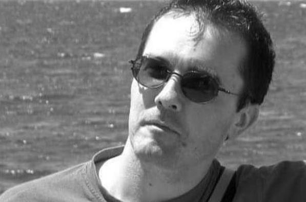 法國(guó)教師遭斬首案細(xì)節(jié)曝光：兩學(xué)生為300歐元「出賣(mài)」老師