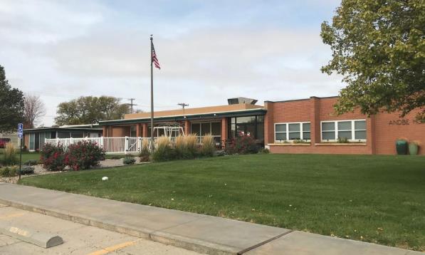 美國養(yǎng)老院感染新冠死亡人數超8.4萬 美媒：這本可以避免