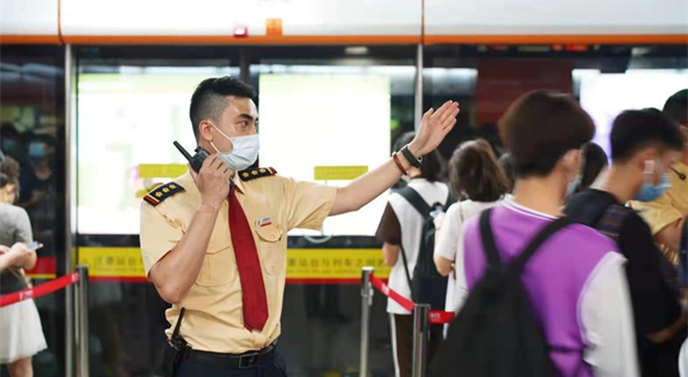 1057.9萬，廣州地鐵清明假期前一天客流破千萬