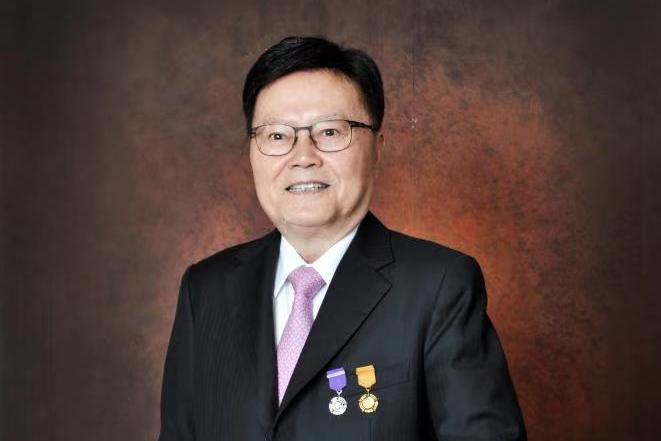 投資興業(yè)，回饋家鄉(xiāng)——記香港佳寧娜集團(tuán)董事局主席馬介璋