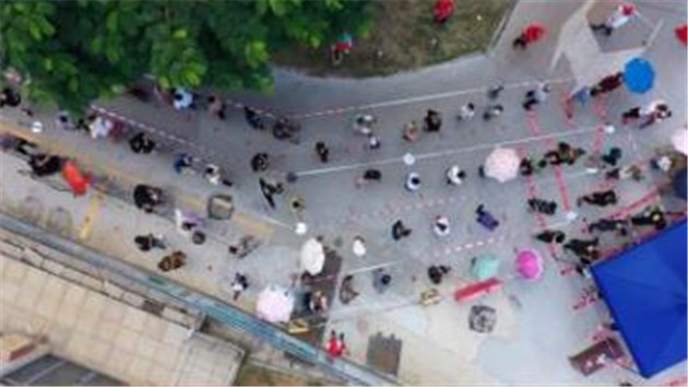 直擊翔安區(qū)第二輪全員核酸檢測現(xiàn)場