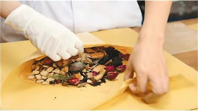 【醫(yī)耀華夏】 湖南廉橋首屆中醫(yī)藥產(chǎn)業(yè)博覽會(huì)將於11月5日至7日舉辦