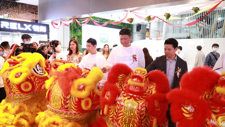 【擁抱大灣區(qū)】有片丨港青在深圳打造浴室產(chǎn)業(yè)文化