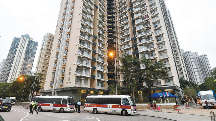 爆疫逸葵樓圍封五日 2700住戶居家隔離每天檢測(cè)