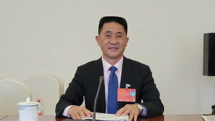 【聲音】李舒強(qiáng)代表：加快老區(qū)蘇區(qū)職業(yè)教育發(fā)展