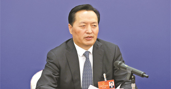 【聲音】李海濤代表：全力實施黑龍江工業(yè)振興計劃