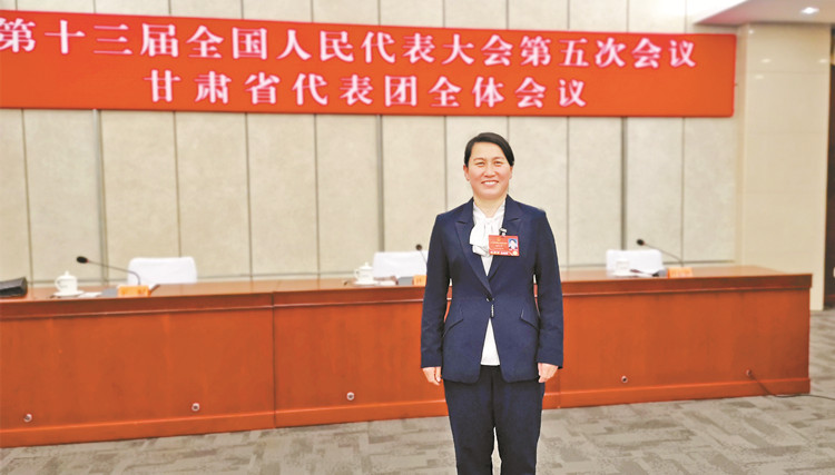 【聲音】馬銀萍代表：創(chuàng)建國家級農(nóng)業(yè)產(chǎn)業(yè)園