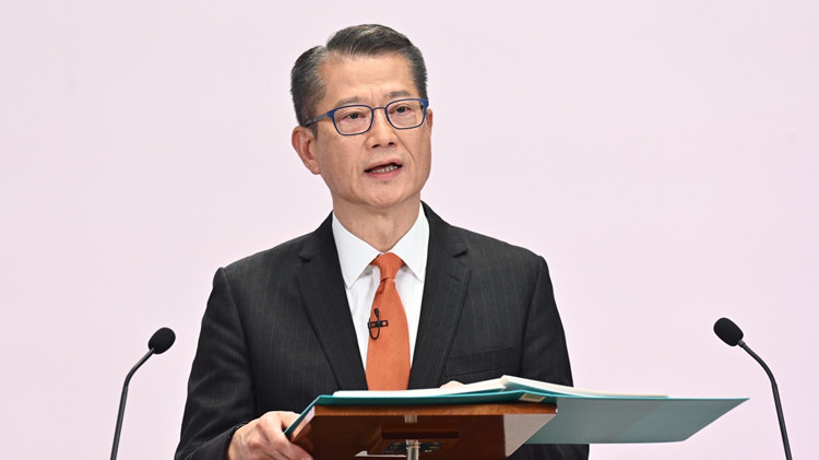 陳茂波：消費(fèi)券改善零售氣氛 短期內(nèi)重推綠債 息率2.5厘