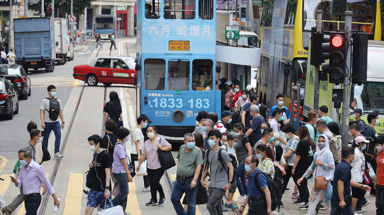 【商報(bào)時(shí)評(píng)】防範(fàn)疫情反彈 促進(jìn)就業(yè)改善