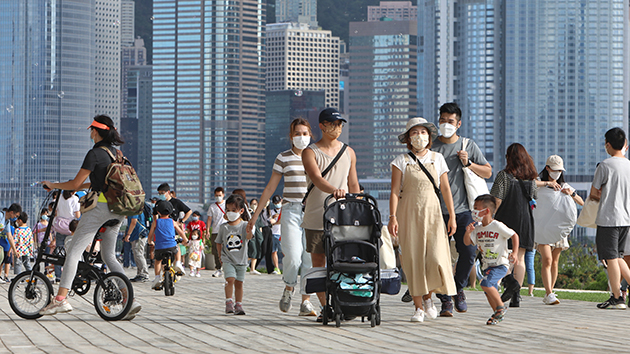 第五波疫情受控 感謝中央支援 特首冀復(fù)常之路穩(wěn)步前行