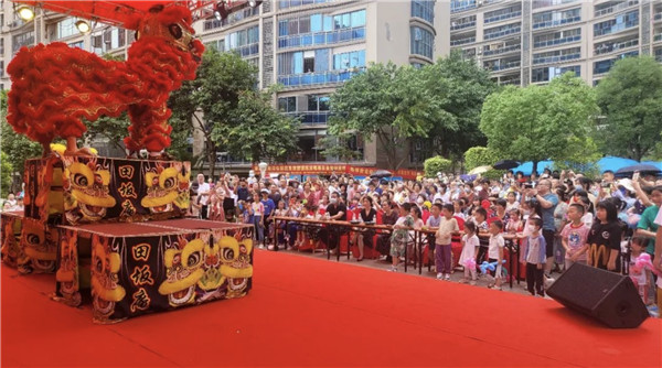 廈門(mén)湖里區(qū)社區(qū)分紅 構(gòu)建良性循環(huán)新模式