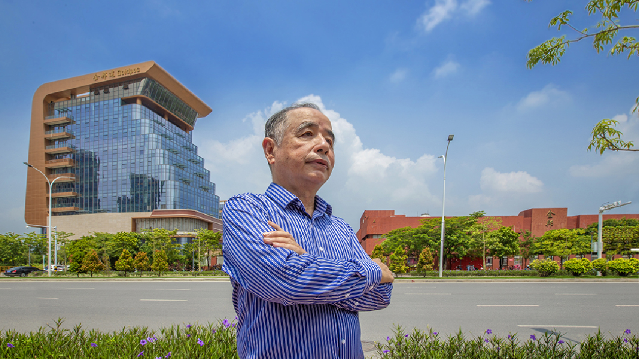 盧閏霆：讓更多香港人過(guò)來(lái)共享這片「福地」