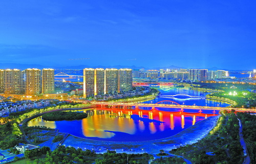 「金鑰匙」轉(zhuǎn)動(dòng)「金磚」新機(jī)遇  廈門湖里區(qū)共簽約55個(gè)項(xiàng)目，投資總額近400億元