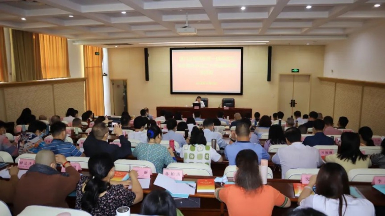 +時(shí)光 | 學(xué)懂弄通做實(shí)，踔厲奮發(fā)新徵程