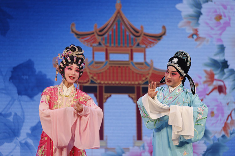 港深地名故事 | 【有片】深圳寶安舉行2022首屆灣區(qū)粵劇節(jié)  涵養(yǎng)同宗同源文化底蘊(yùn)