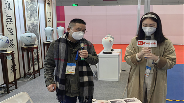 文博會(huì)：「中國(guó)工藝美術(shù)文化創(chuàng)意大賽」金銀銅獎(jiǎng)「閃閃發(fā)光」