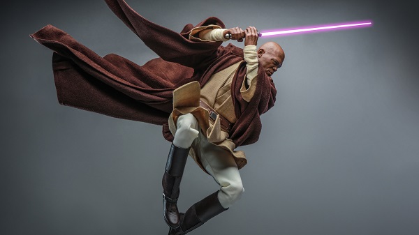 【玩樂】星戰(zhàn)前傳20周年 最強絕地大師Mace Windu人偶登場