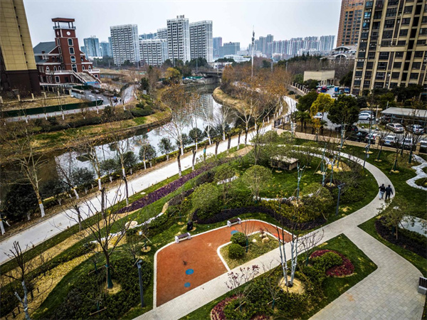 安徽合肥：新建遊園扮靚街區(qū)