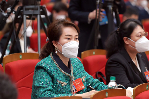 【黑龍江兩會(huì)】省人大代表許洪霞：加快推進(jìn)哈東地區(qū)軌道交通配套 提升城市質(zhì)感和內(nèi)涵