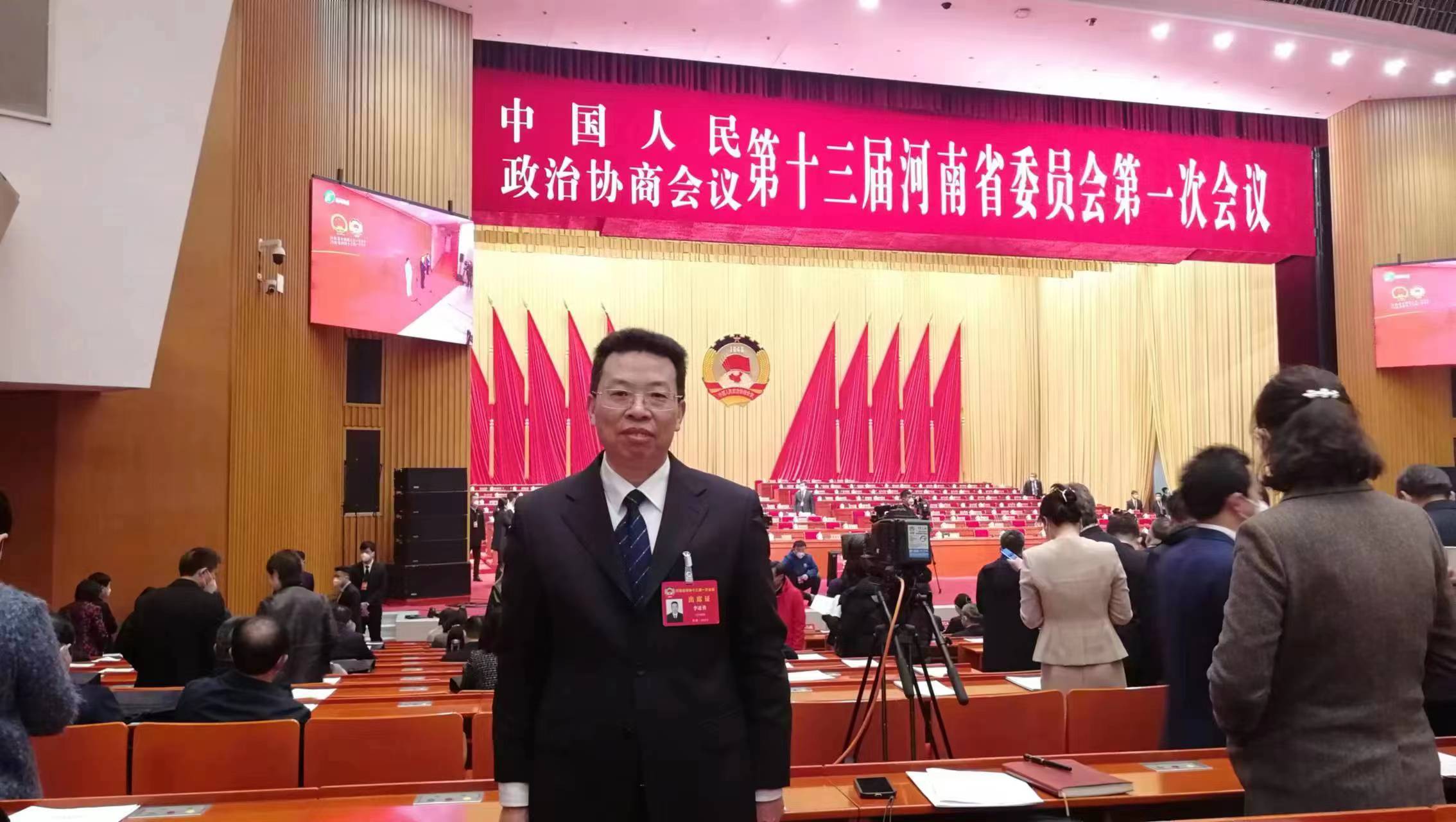 河南省政協(xié)委員李述勇：建議推動殘疾人就業(yè) 幫助實(shí)現(xiàn)就業(yè)增收