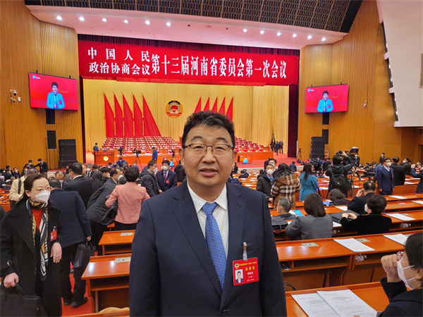 河南省政協(xié)委員張曉亮：建議設(shè)立河南省新階層教育學(xué)院