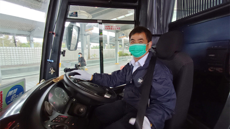 皇崗直通巴士司機(jī)：希望越來(lái)越多人搭車 收入也可復(fù)常
