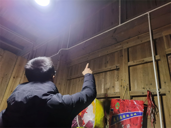 暖民心一線牽  皖徽州區(qū)富溪鄉(xiāng)護航用電安全