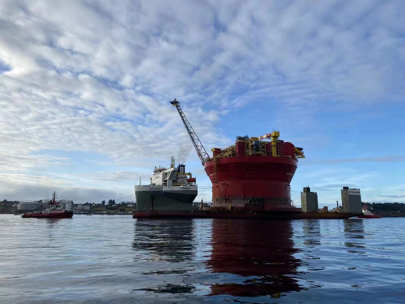 中國建造規(guī)模最大的圓筒型FPSO運(yùn)抵歐洲