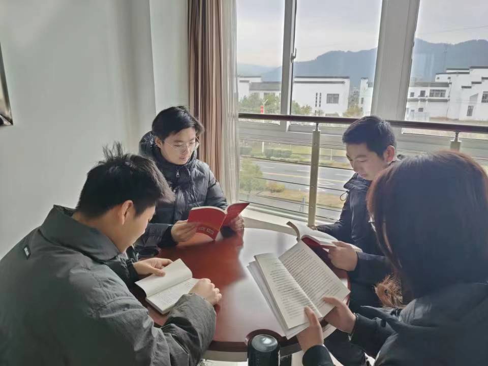 黃山黟縣煙草局：「三把鑰匙」打造「青年隊(duì)」