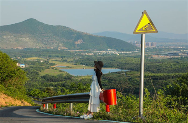 「周」游安徽巢湖經(jīng)開區(qū)