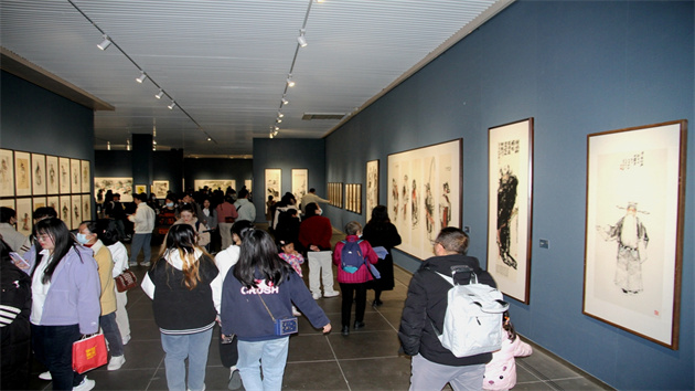 長沙李自健美術(shù)館舉行「張青渠中國畫展」閉幕式