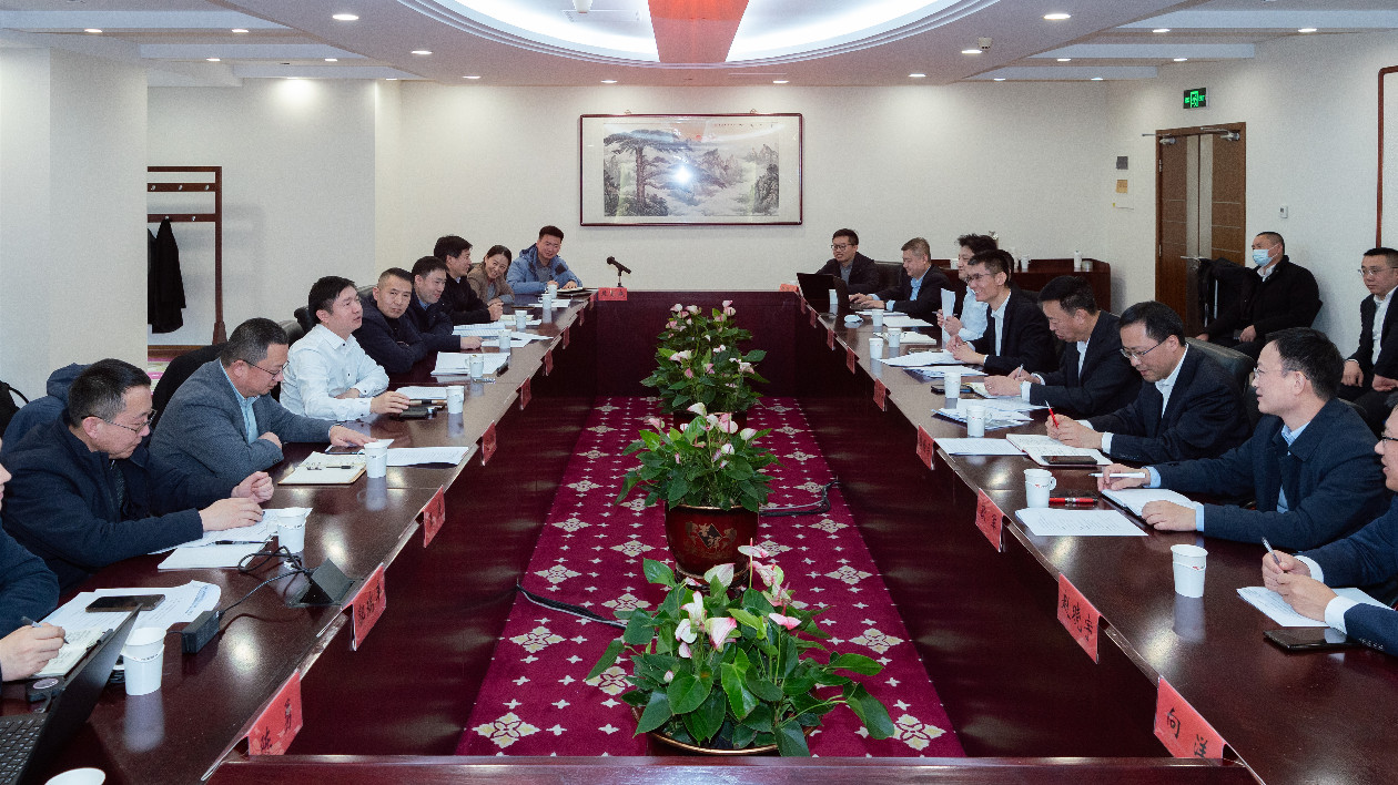 央地共話「智能網(wǎng)聯(lián)生態(tài)」   成都市錦江區(qū)「智能網(wǎng)聯(lián)生態(tài)」研討會在京舉行