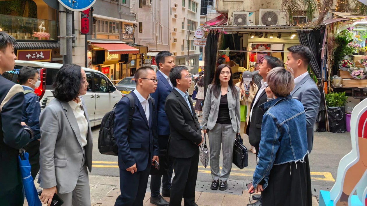 風(fēng)起海南 花開海棠 | 瓊港經(jīng)濟(jì)合作三亞示範(fàn)區(qū)邀請全球投資者投資興業(yè)