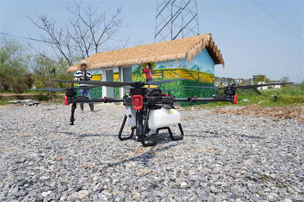 皖屯溪區(qū)：智能「新農(nóng)具」助春耕促增效