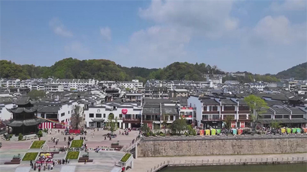 多彩古街笑春風(fēng) 皖屯溪區(qū)推文旅多元融合發(fā)展