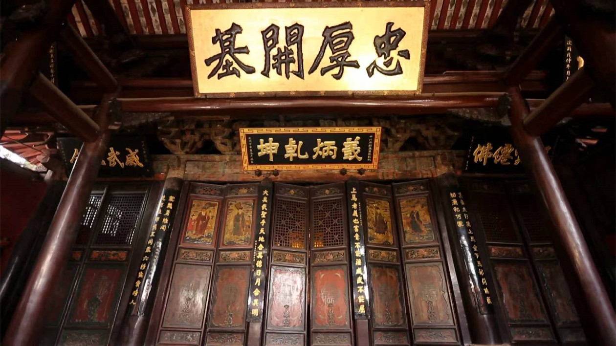 傳承非物資文化遺產(chǎn)  四川梓潼·木刻年畫走進(jìn)校園