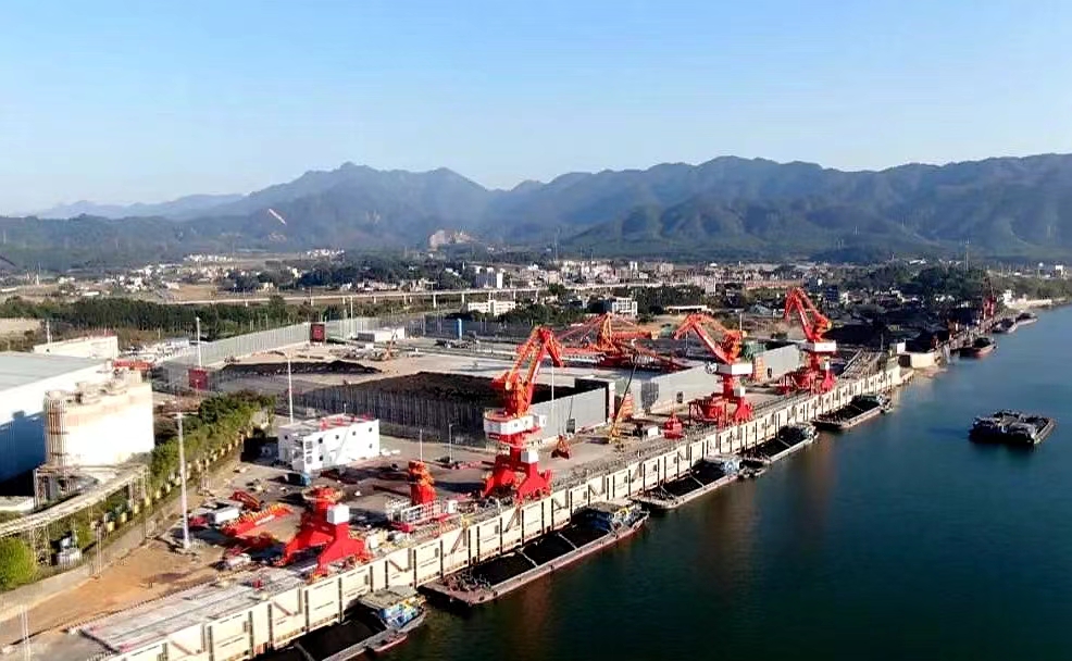 年吞吐量1000萬噸！烏石港開啟韶關「江海直達」新時代