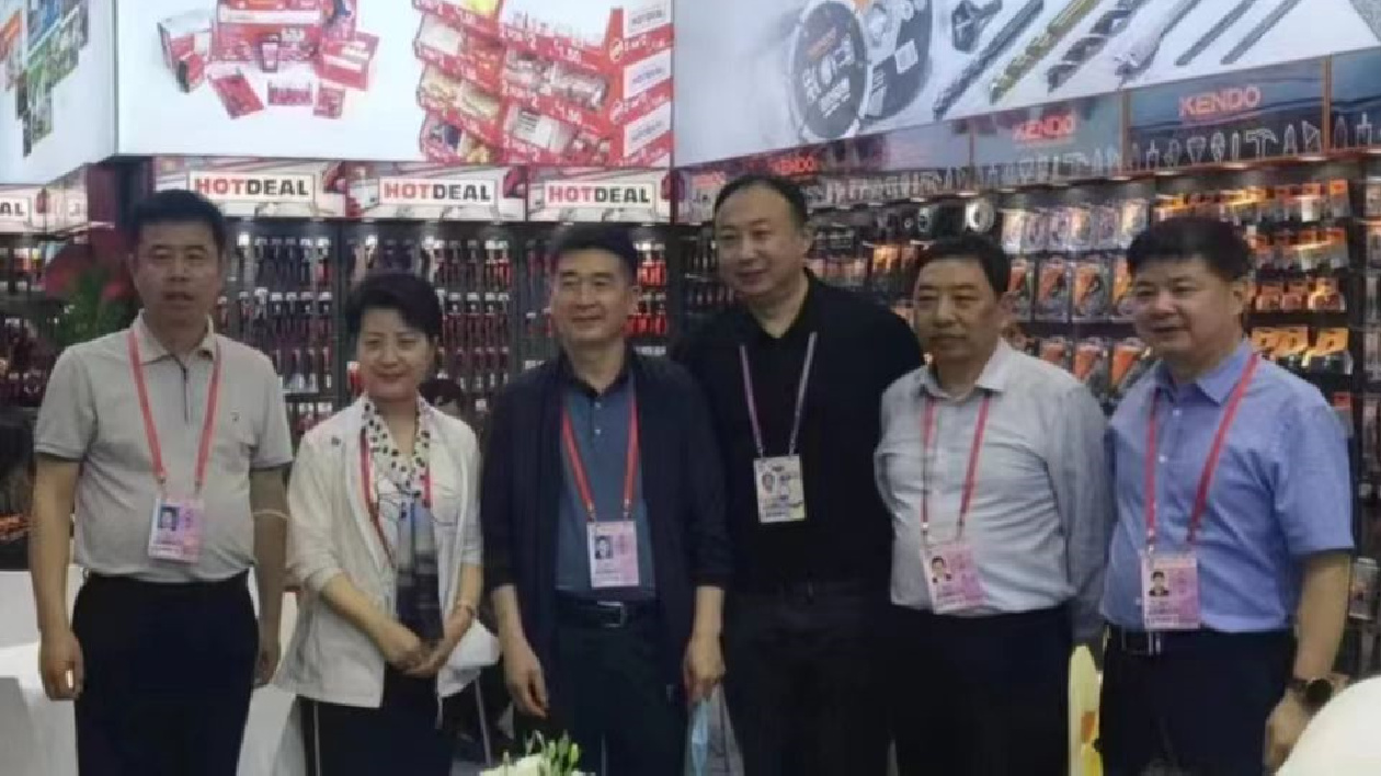 西安百餘家企業(yè)亮相廣交會 首日簽單超5億