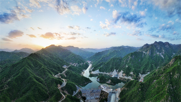 河南天池抽水蓄能電站2號(hào)機(jī)組投產(chǎn)發(fā)電