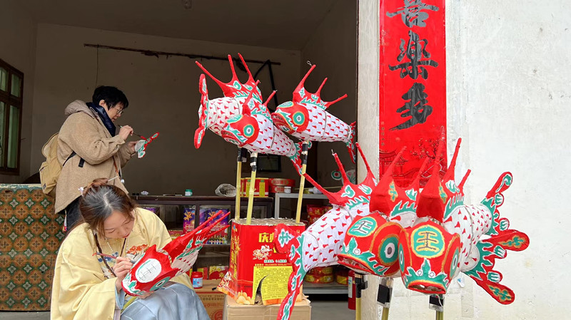 徽文化新表達(dá)  2023歙縣魚燈文化節(jié)26日拉帷