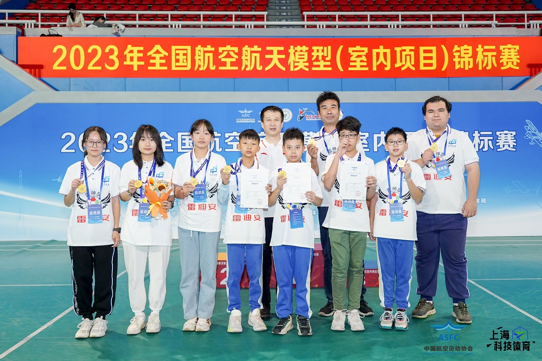 莞長安少年斬獲全國F9A-B多軸無人機(jī)足球賽團(tuán)體冠軍