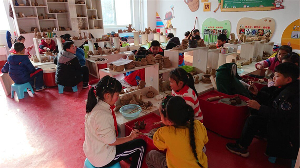 四川北川：文明實踐進(jìn)校園 護(hù)航未來育新人