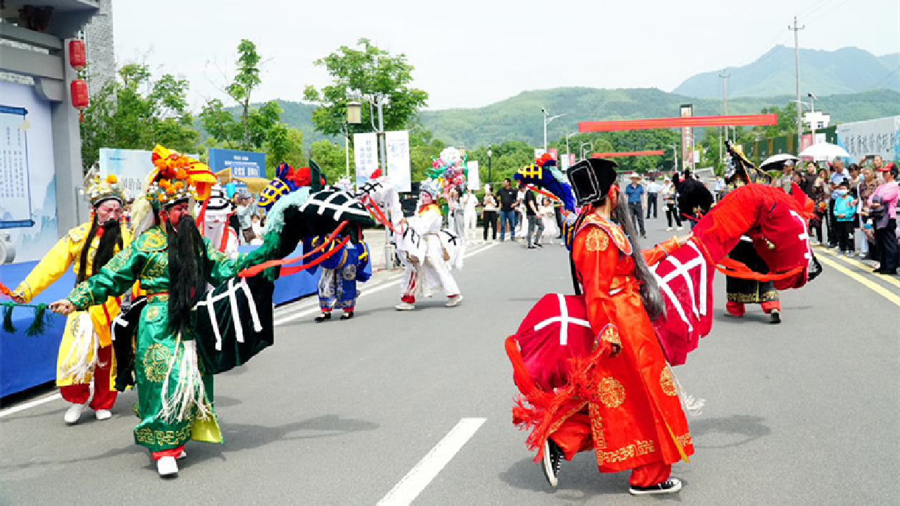 食情話意小得盈滿   皖黃山區(qū)「小滿會」吸睛
