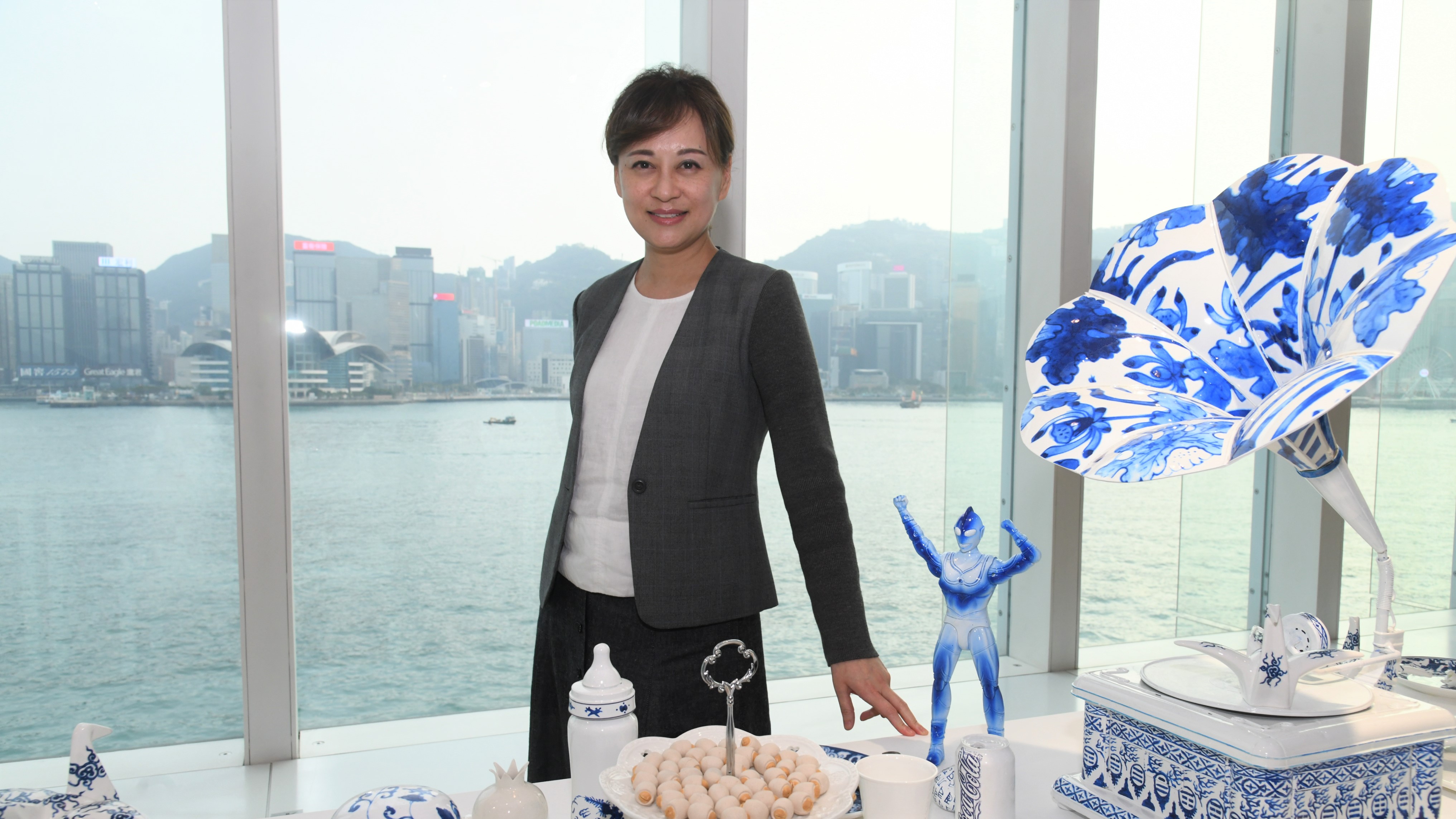 【館長(zhǎng)訪談】有片｜香港藝術(shù)館總館長(zhǎng)莫家詠：藝術(shù)聯(lián)繫生活 生活發(fā)掘藝術(shù)