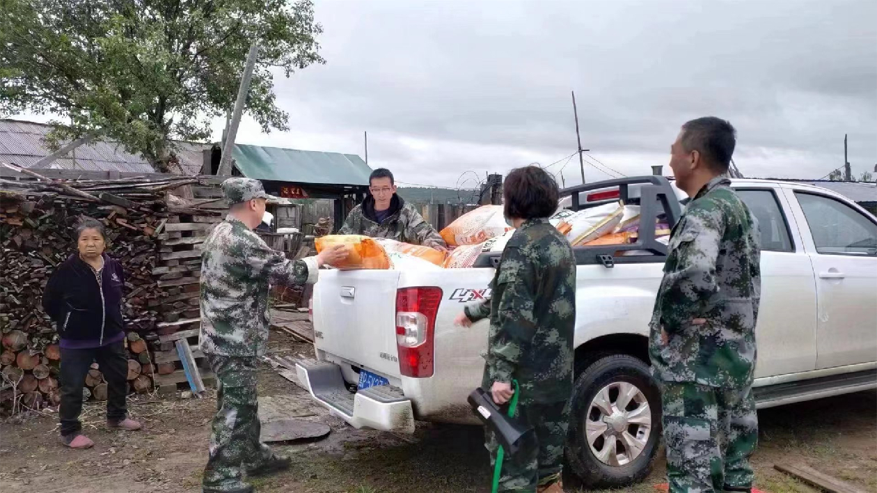 黑龍江塔河縣古驛社區(qū)黨委：織密「三張網(wǎng)」 構(gòu)建平安和諧社區(qū)