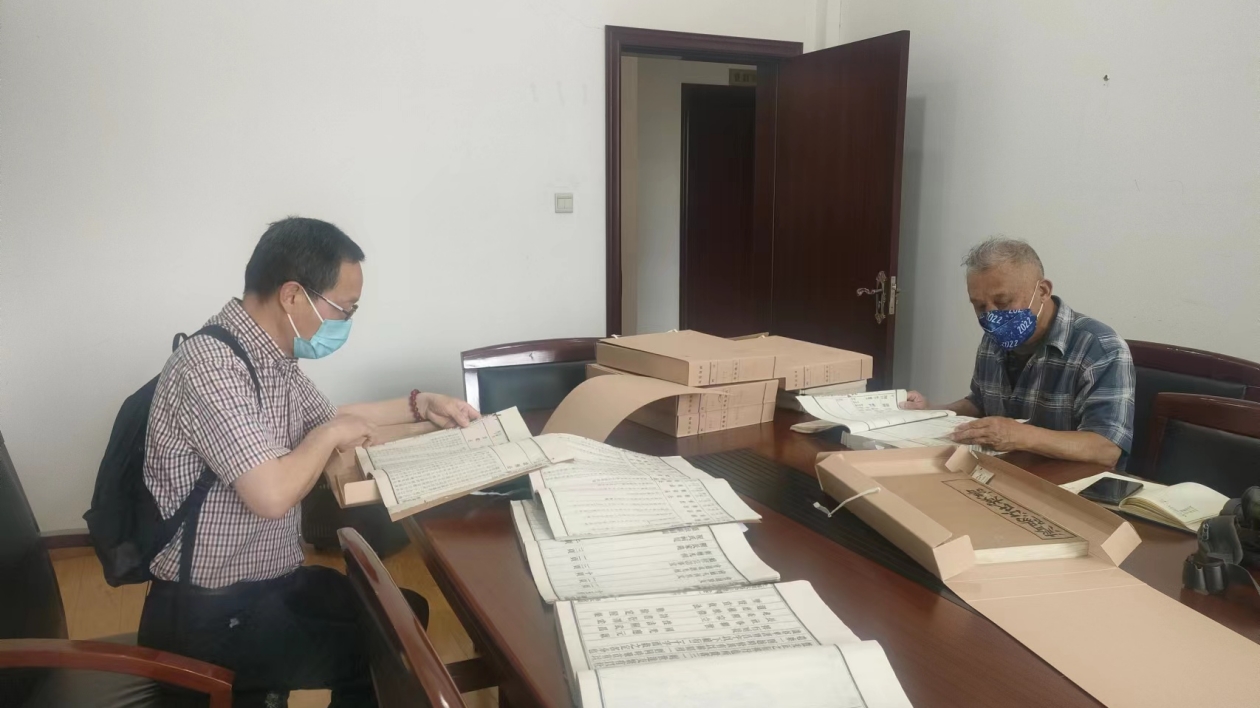 皖黃山：尋根問祖路坎坷 族譜檔案慰鄉(xiāng)情