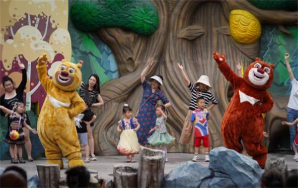 歡樂六一 四川綿陽方特熊出沒兒童節(jié)童趣開幕