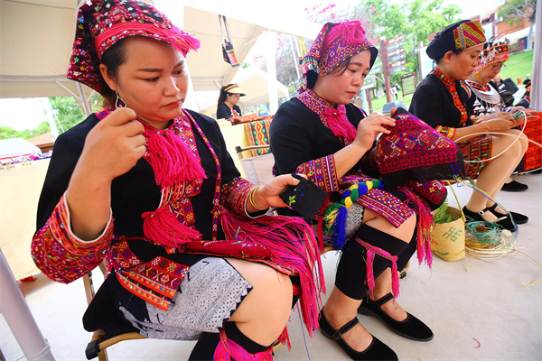 加速文旅融合 領(lǐng)略非遺之美 第三屆三亞南山非遺節(jié)落幕