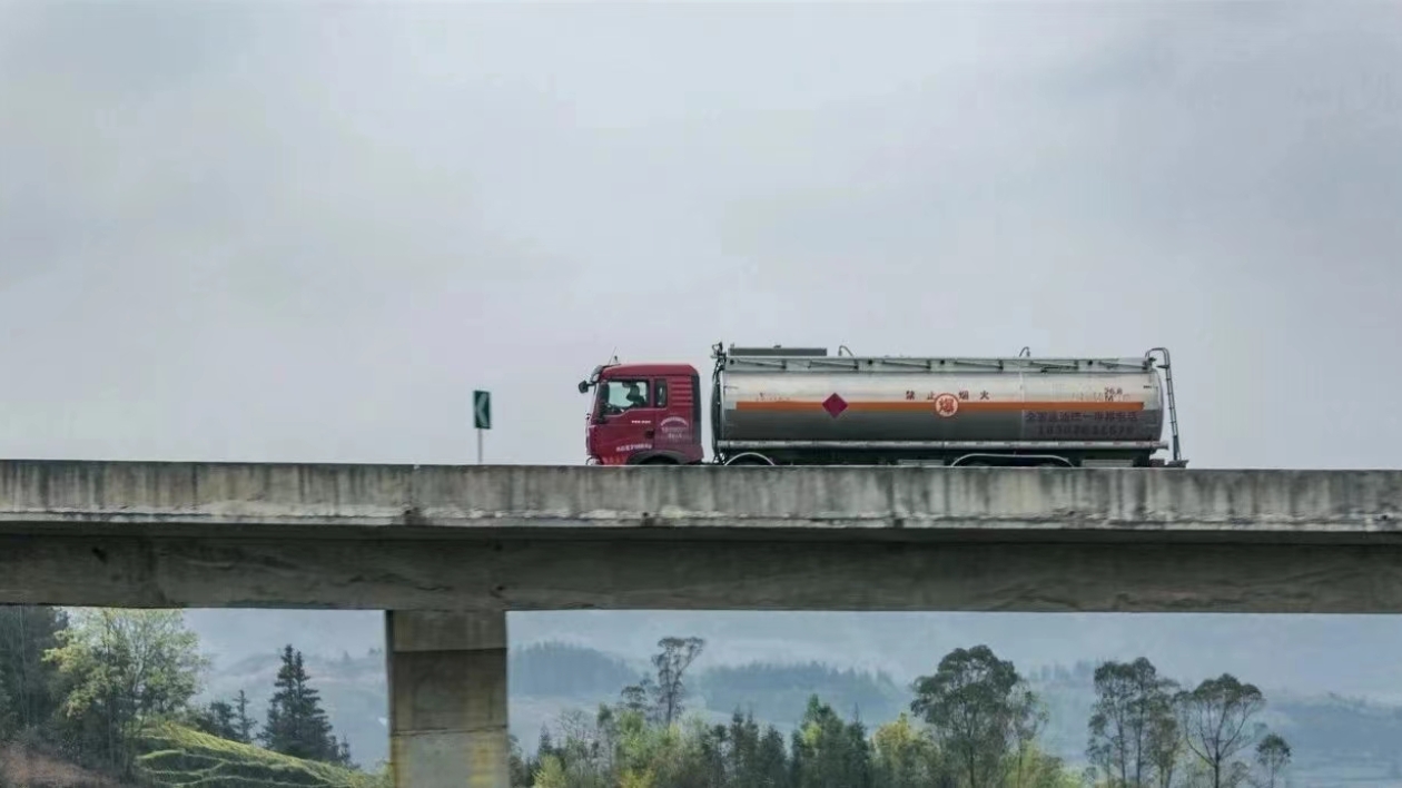 理士電池?cái)y手路歌 加速物流數(shù)字化升級(jí)